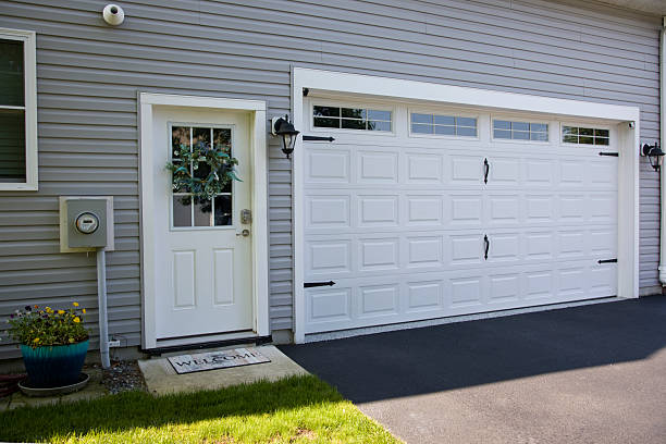 24/7 Emergency Garage Door Panel Replacement experts in St. Gabriel, LA